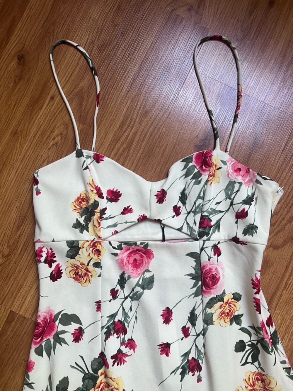 NWT Elegant Floral Mermaid Midi Dress - Picture 3 of 15